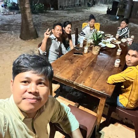 Koh Rong 71 Guesthouse Prek Svay Village Bagian luar foto