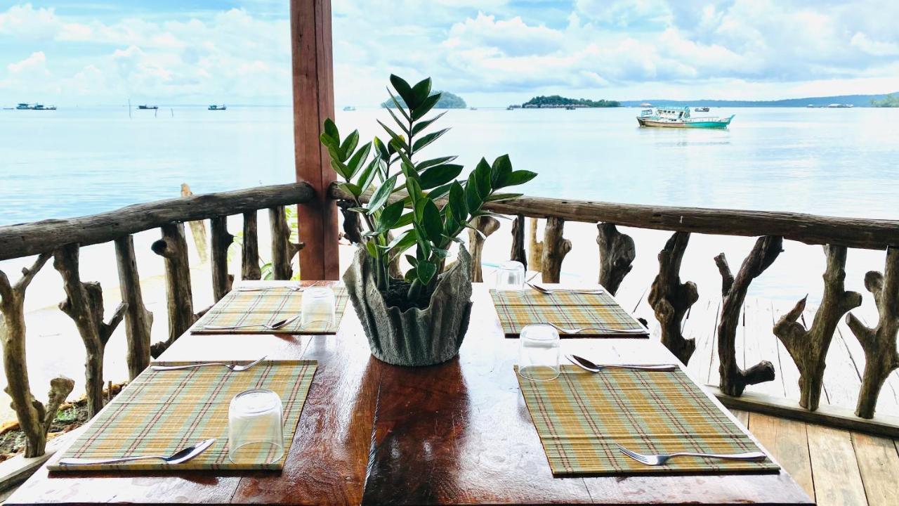 Koh Rong 71 Guesthouse Prek Svay Village Bagian luar foto